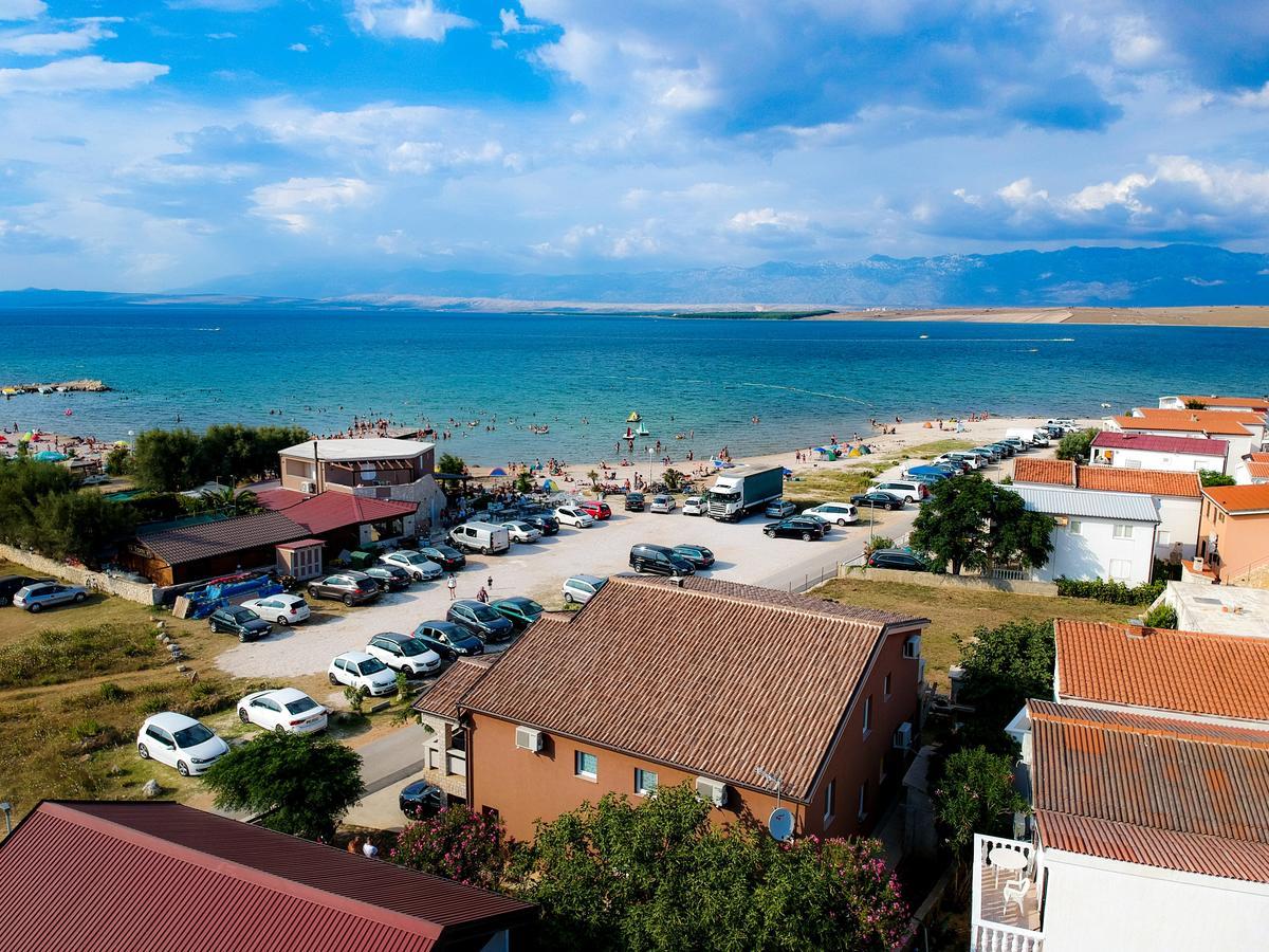 Apartment Larus Вир Екстериор снимка